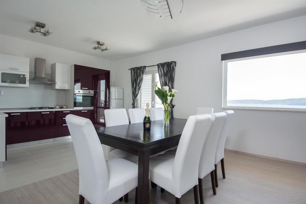 Apartments Iva Seget Donji Bagian luar foto